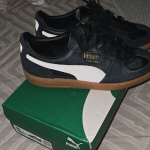 Puma Black and White Sneakers with Brown Sole